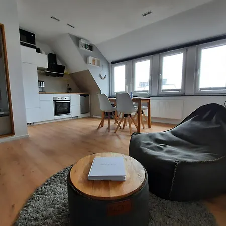 Moewennest-by-deju-norderney